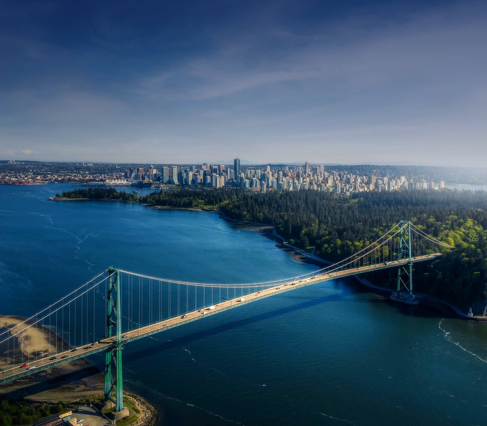 Vancouver. The Lions Gate.